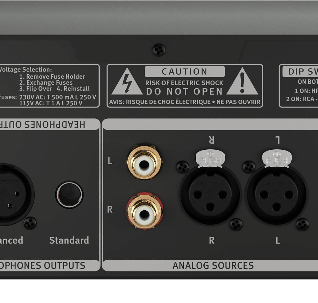 Phonitor-xe_back_2560