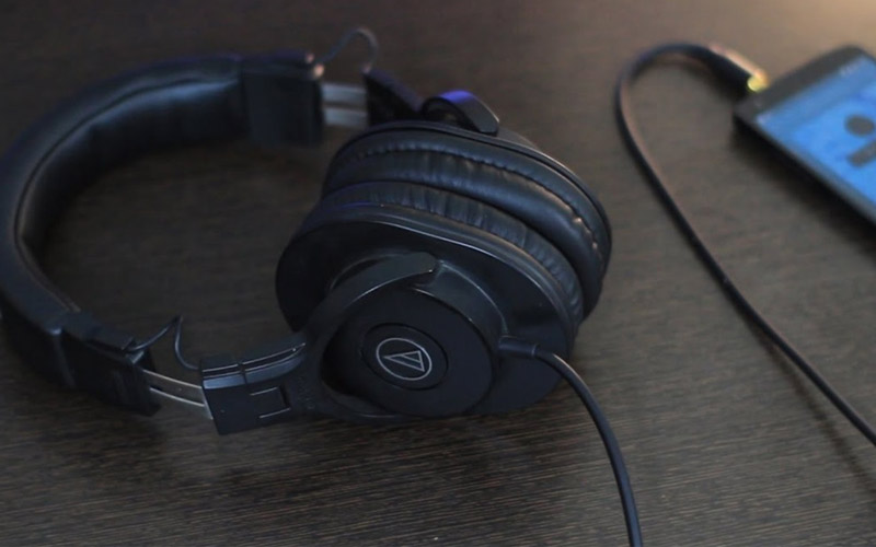 Audio Technica ATH-M30X - Tai nghe chất lượng cao cho phòng thu