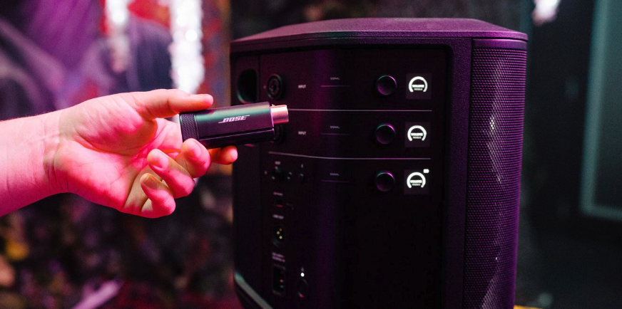 Bose S1 Pro Plus Mixer 3 Kênh Thời Lượng Pin Lên đến 11 Giờ