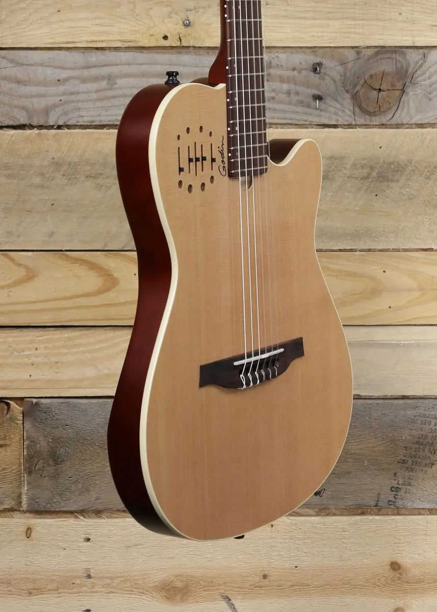 Godin Multiac Encore: Niềm tự hào của dòng Guitar Nylon