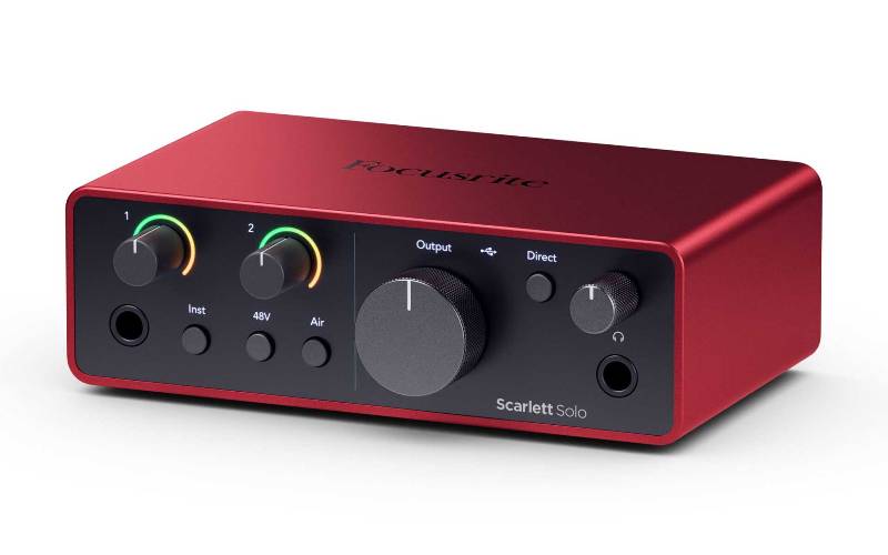 Focusrite Scarlett Solo / 2i2 - audio interface tốt nhất khi thu âm tại nhà Focusrite Scarlett Solo / 2i2 - audio interface tốt nhất khi thu âm tại nhà